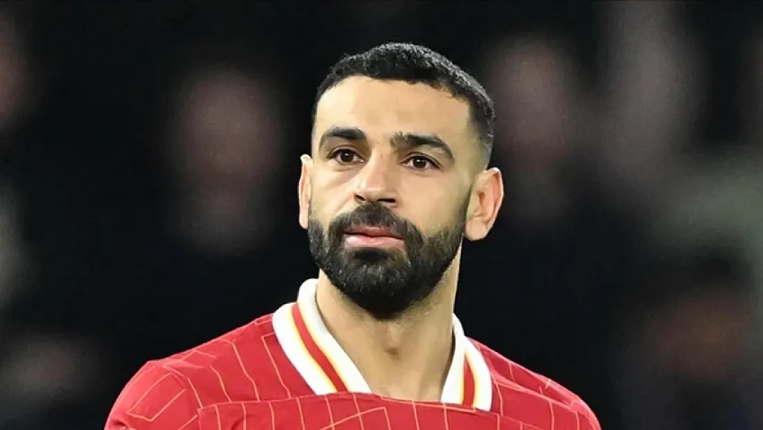 Arne Slot Ve Mohamed Salah Arasındaki Görüşme Sonrasında Yıldız Futbolcu Yeniden Kadroya Dahil Edildi