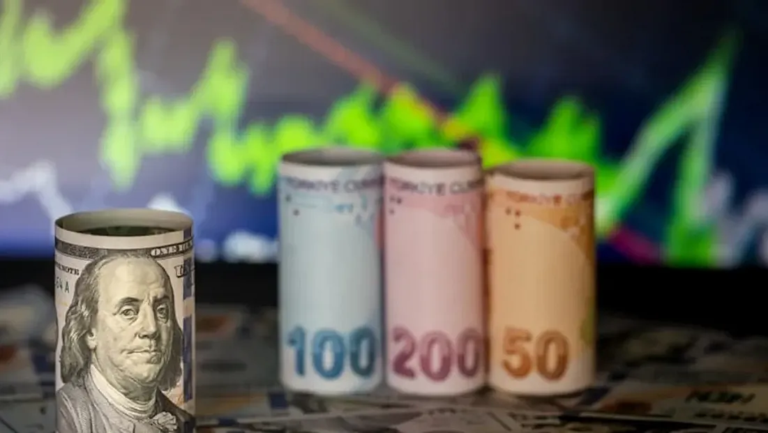 Döviz Piyasalarında Hareketli Cuma ve Türk Lirası Karşısında Yeni Zirveler