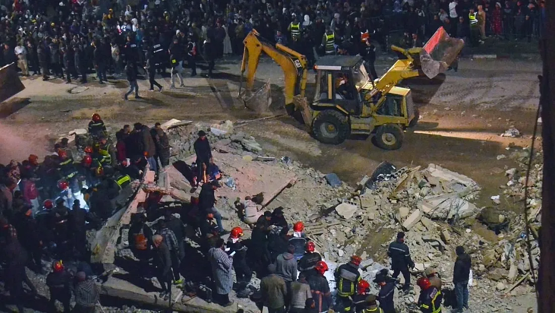 Fas’ta İki Bina Peş Peşe Çöktü: Can Kaybı 22’ye Yükseldi, Soruşturmalar Derinleşiyor