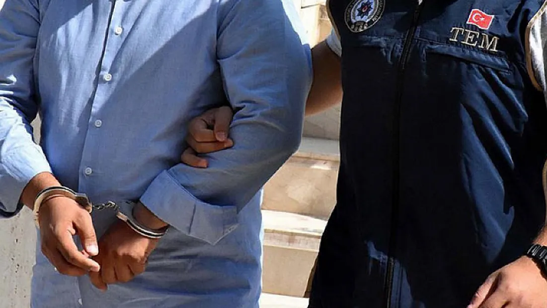 İstanbul'da 25 İlçede Terör Örgütlerine Darbe!