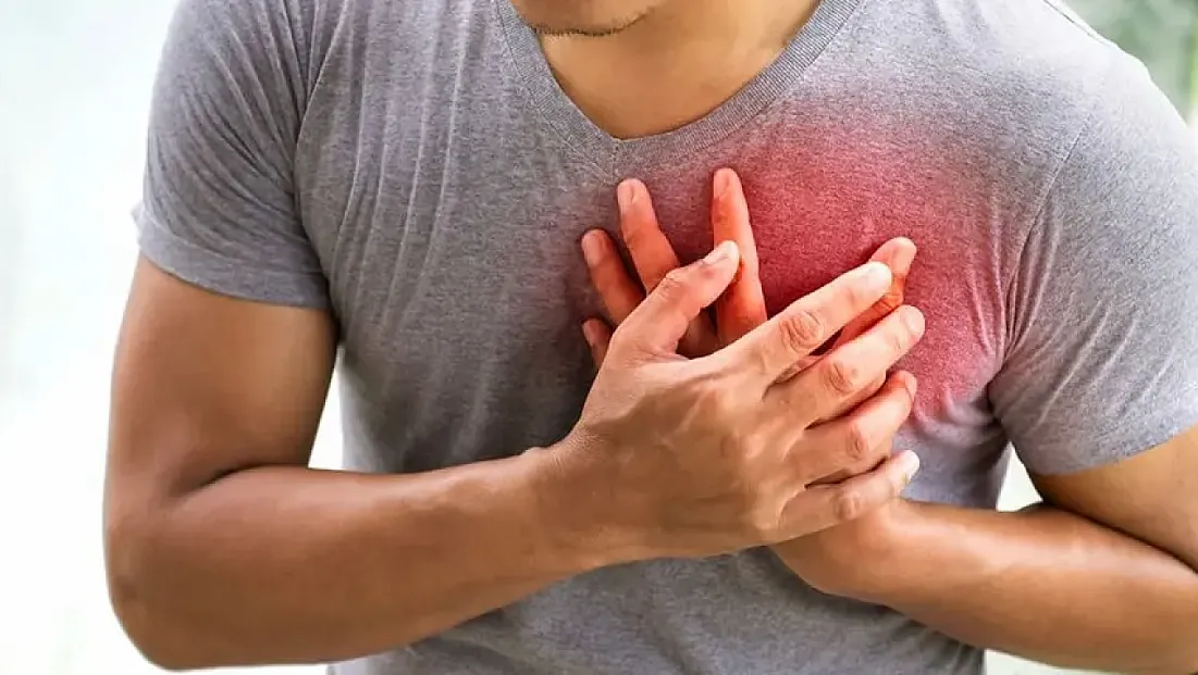Kardiyolog Açıkladı! Kalbin Durma Noktasına Geldiğini Gösteren 3 Kritik Sinyal!