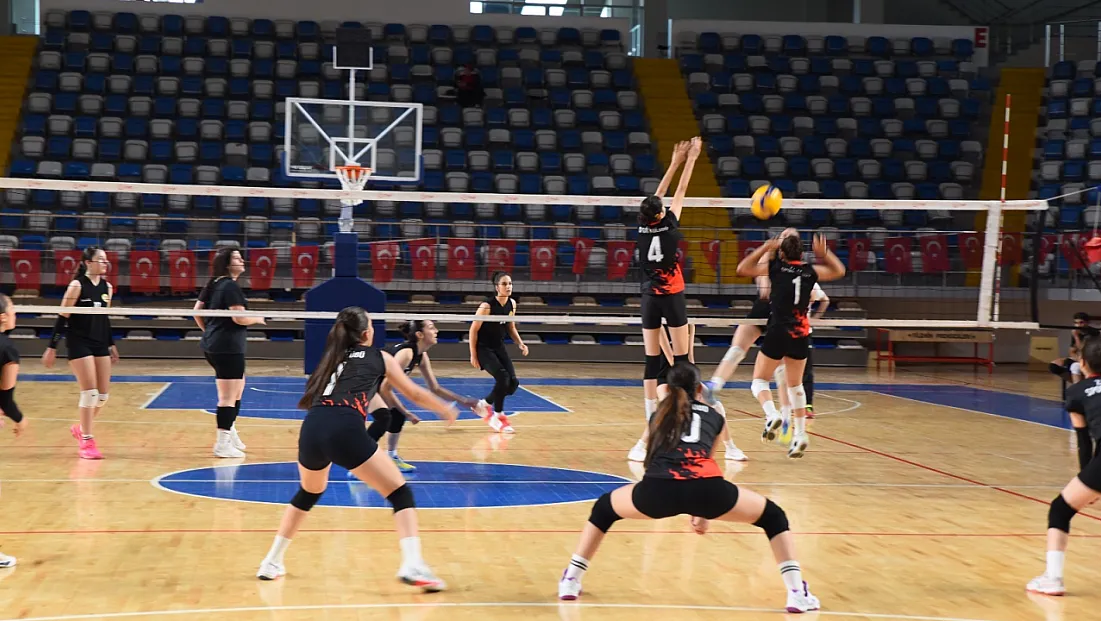 Malatya'nın Sultanları Türkiye Finalleri Öncesi Güç Gösterisi Yaptı!