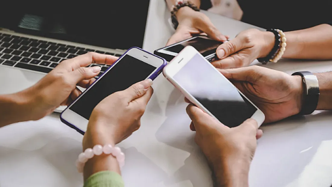 Öğrencilere Müjde: Vergisiz Telefon ve Bilgisayar Alma Fırsatı