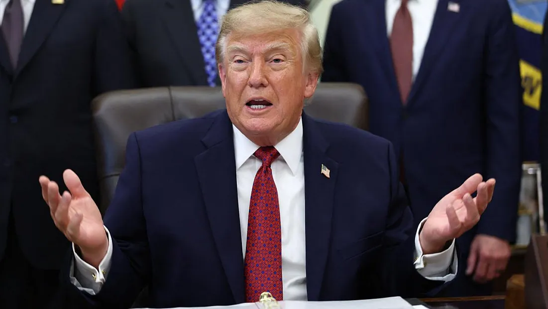 Trump Sır Perdesini Araladı! Yardımcı Pilot Ya Terörist Ya Akıl Hastası