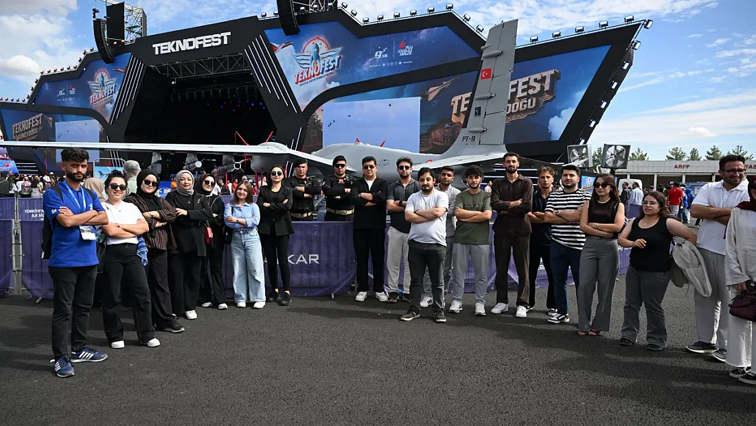 Yeşilyurt Genç Meclisi TEKNOFEST’te Teknolojiyle Buluştu