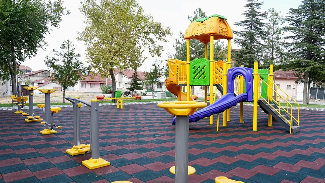 Yeşilyurt’ta O Park Yenilendi! Yeni Hali Dikkat Çekti