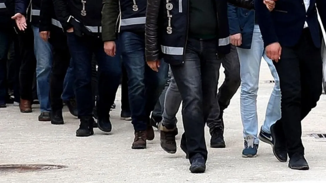 Aranan şahıslar "Çember&quote sıkıştırıldı: 4 bin 466 gözaltı
