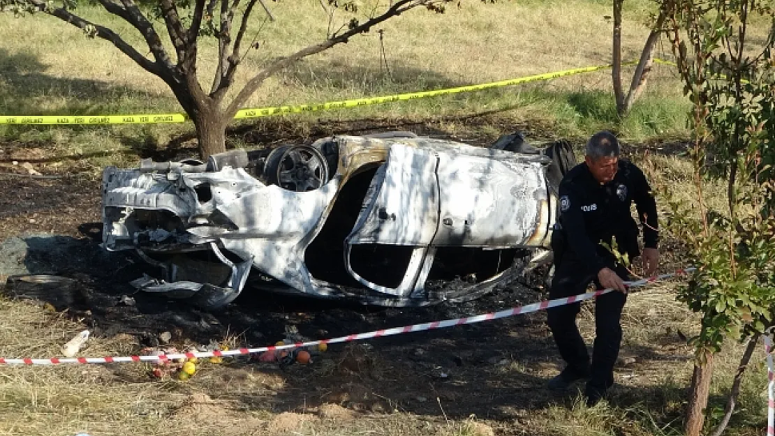 Önce kaza, sonra yangın: 2 ölü