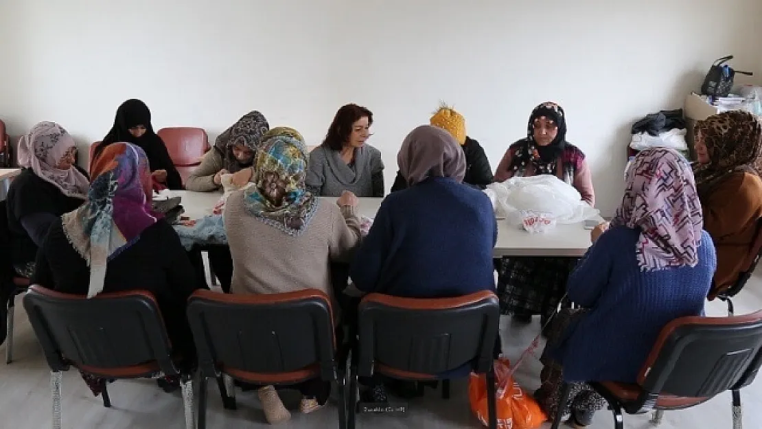Battalgazi Belediyesi destekliyor, kadınlar üretiyor
