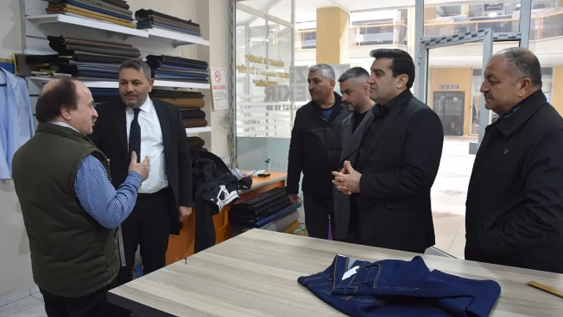 Sadıkoğlu: Deprem mağduru esnafın borçları silinmeli