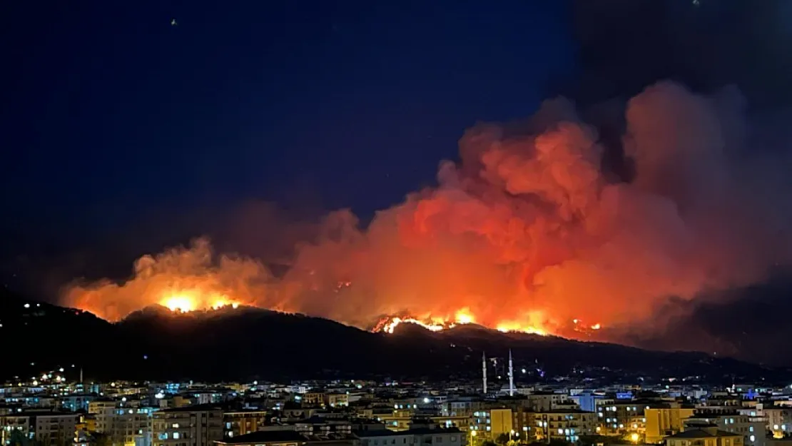 Orman yangınları bağlantılı 10 kişi tutuklandı