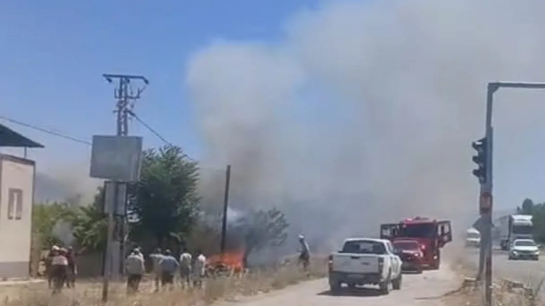 Yeşilyurt'ta tehlike arz eden bahçe yangını