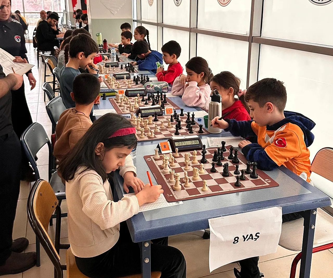 Malatyalı Genç Satranççıların Kürsü Mücadelesi