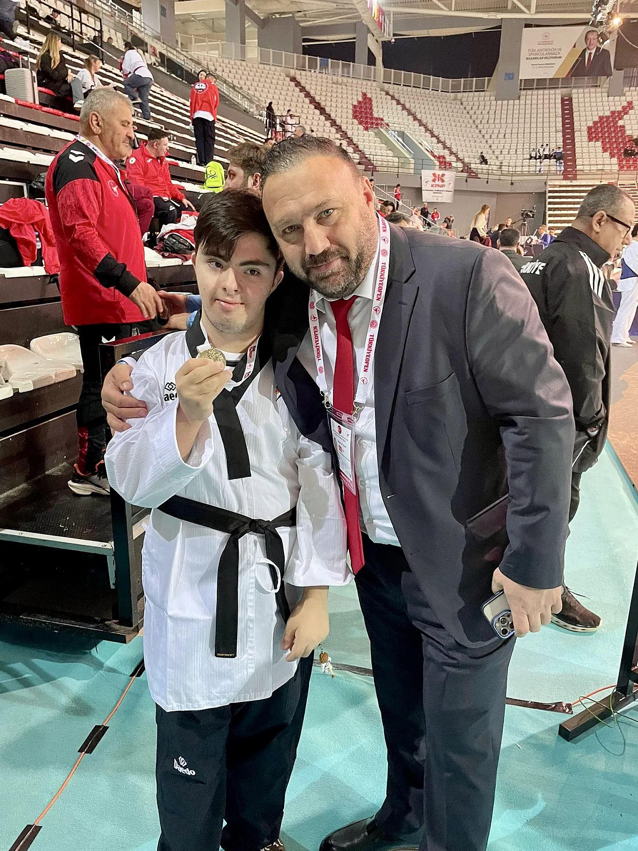 Malatya'nın Gururu Antalya'da Altın Yazdı: Abdülmecid Türk Şampiyon!