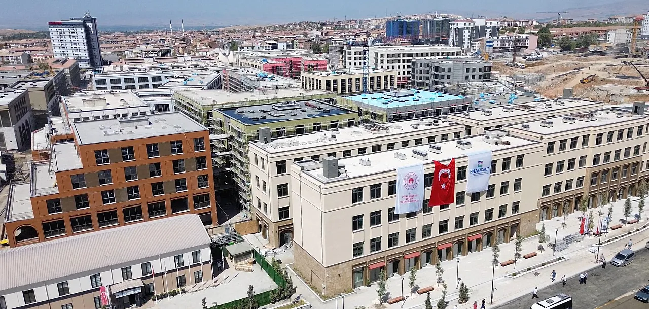 Vali Yavuz Malatya'da Teslim Edilen Konut Sayısını Duyurdu!