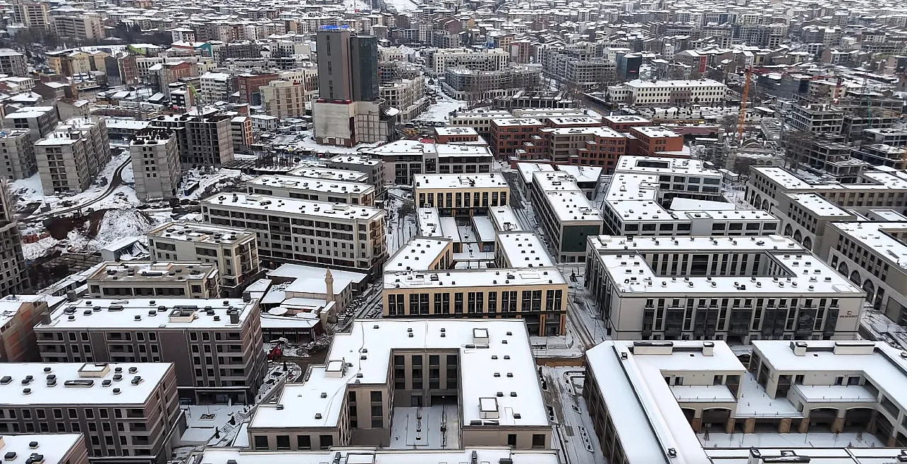 Malatya'da Gün Batımı ve Kar Havadan Görüntülendi!