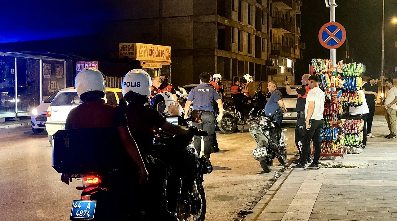 Malatya'da İki Farklı Noktada Silahlı Saldırı! Yaralılar Hastaneye Kaldırıldı
