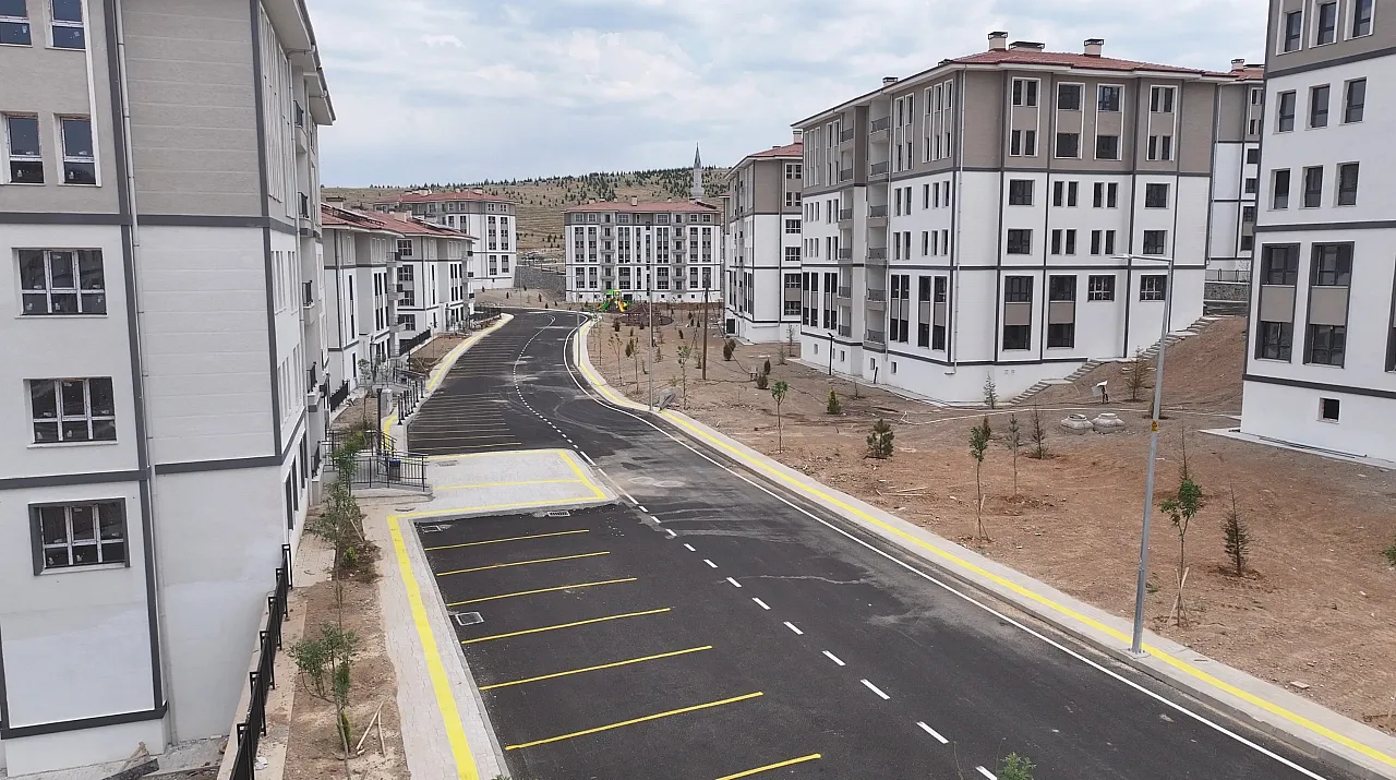 Malatya'da Akoğuz Kışlası Konutları Anahtarlar O Tarihte Teslim Edilecek!