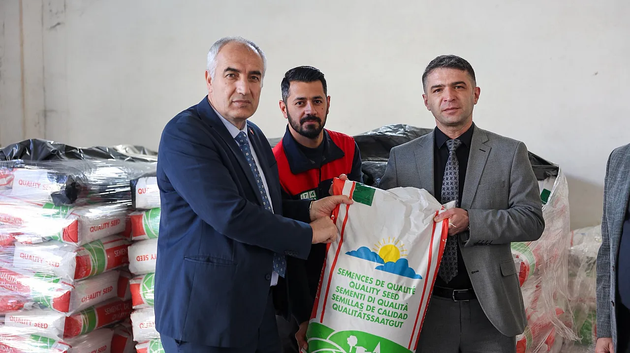 Malatya'da Üreticiye Yüzde 75 Hibeli 12 Ton Yem Bitkisi Tohumu