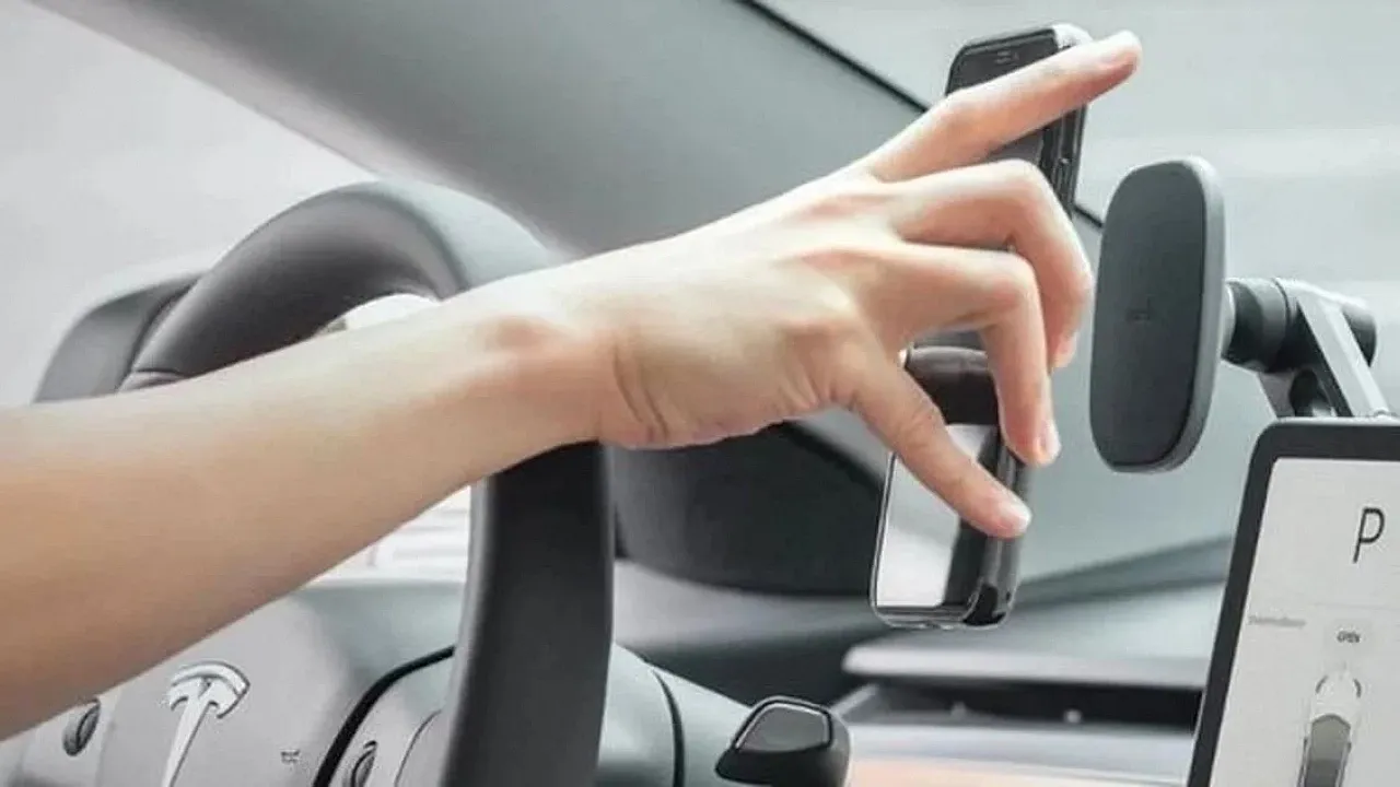 Trafik Düzenlemelerinde Araç İçi Aksesuarlara Yönelik İddialar ve Resmi Açıklamaların Detayları