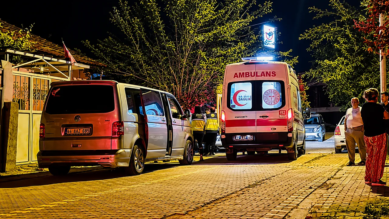 Yeşilyurt’ta İki Grup Karşı Karşıya Geldi,3 Yaralı!