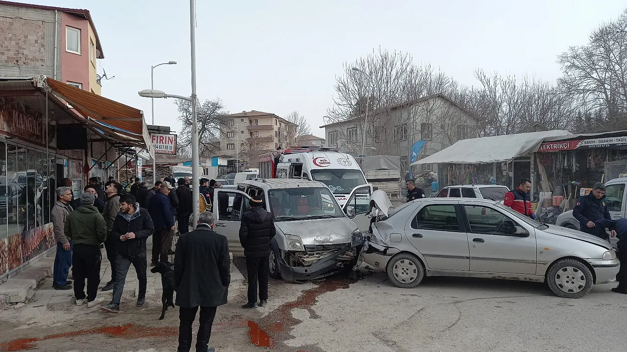 Malatya Dilek'te Kaza! Sürücü Yaralandı