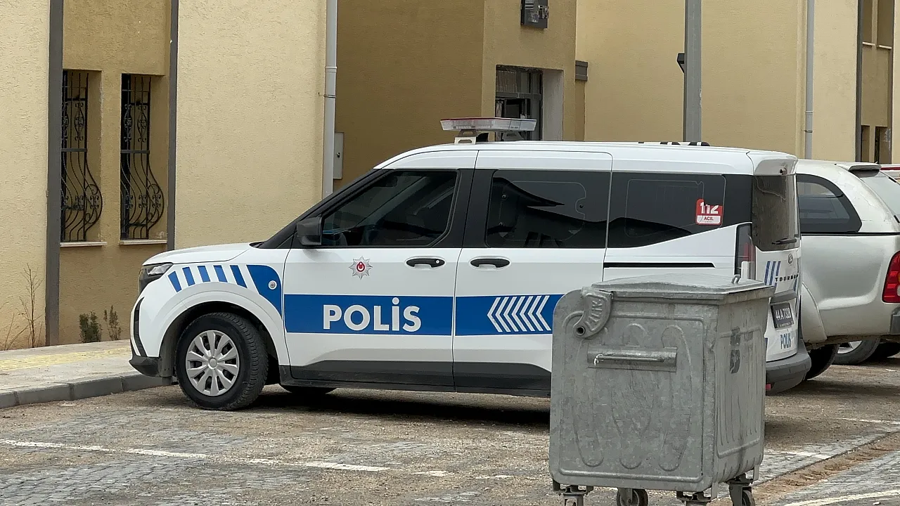 Depremzede Aileyi Yasa Boğan Ölüm: TOKİ Konutunda Acı Olay