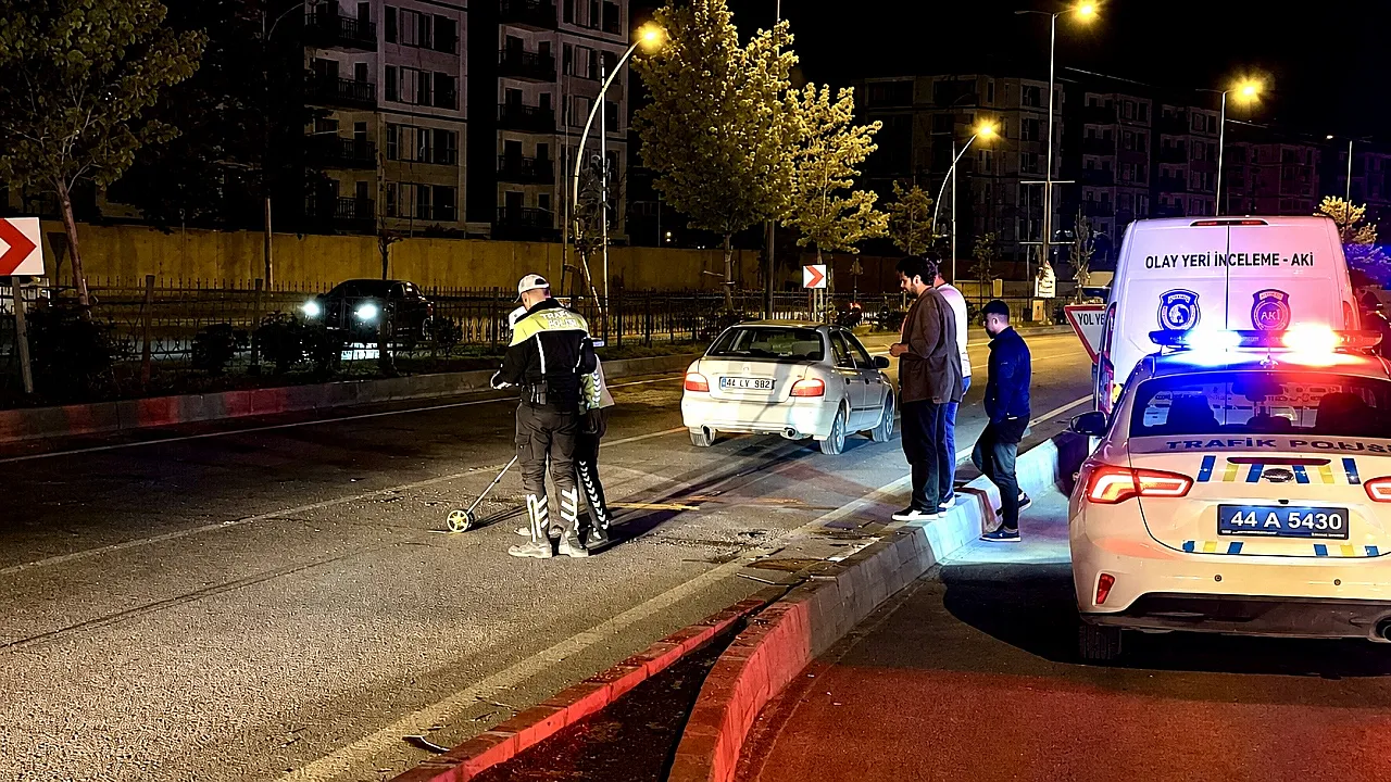 Malatya'da Gece Yarısı Korkunç Kaza! Yaya Yaşam Mücadelesini Kaybetti
