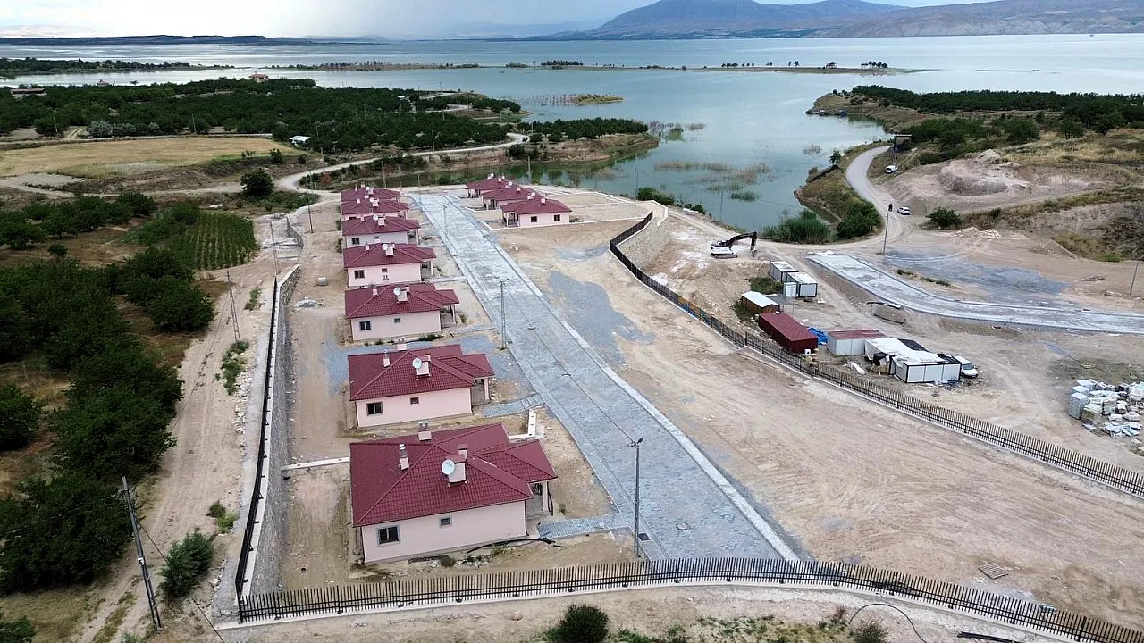 Malatya Kadıçayırı'nda Modern Yaşam Yükseliyor!