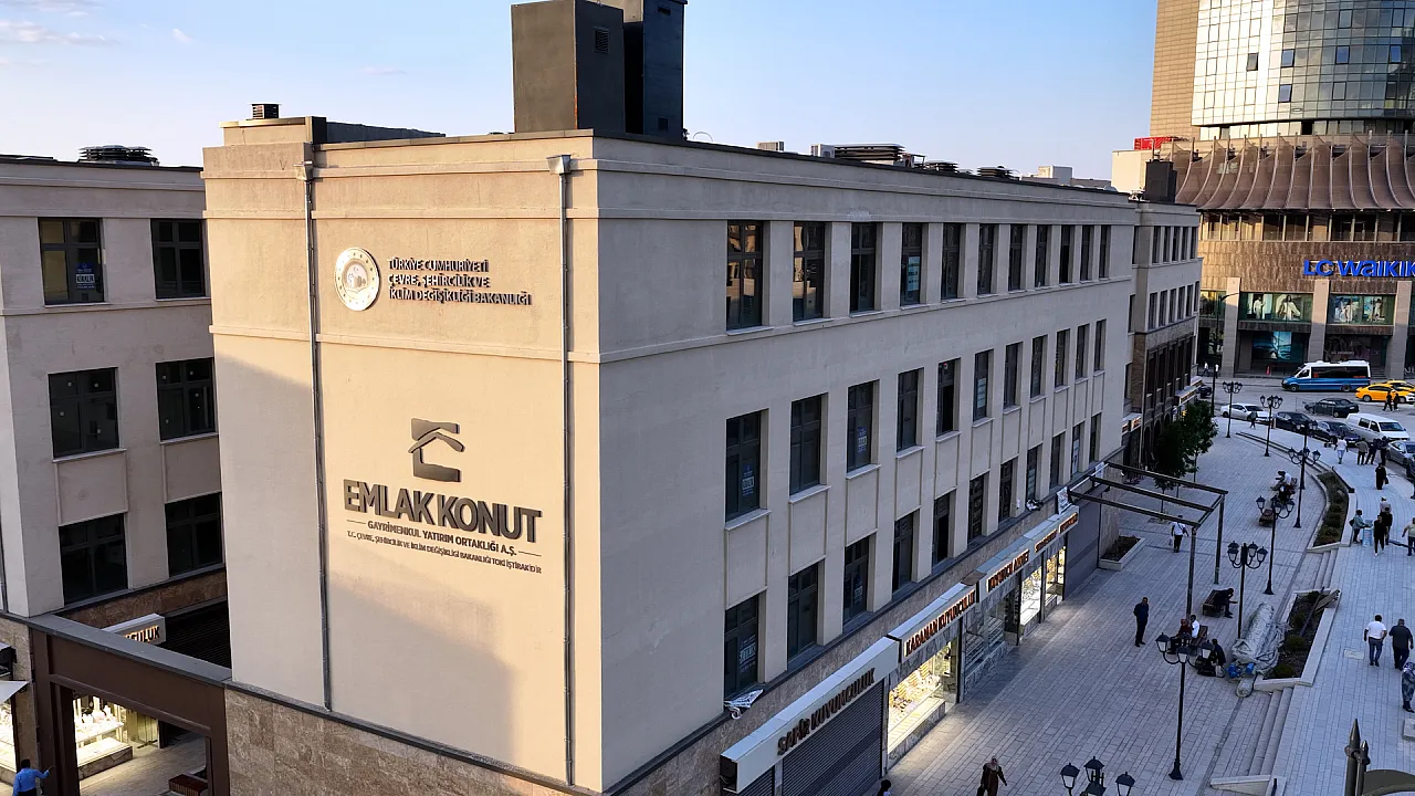 Malatya Bakırcılar Çarşısı'nda Yeni Başlangıç! Esnaf İş Yerlerine Dönüyor