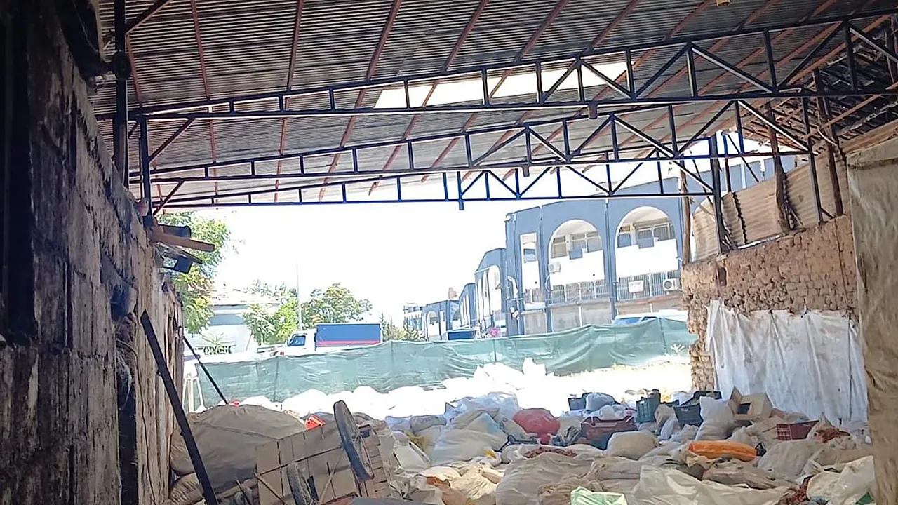 Malatya'da Ruhsatsız Depoya Geçit Yok! Zabıta Harekete Geçti