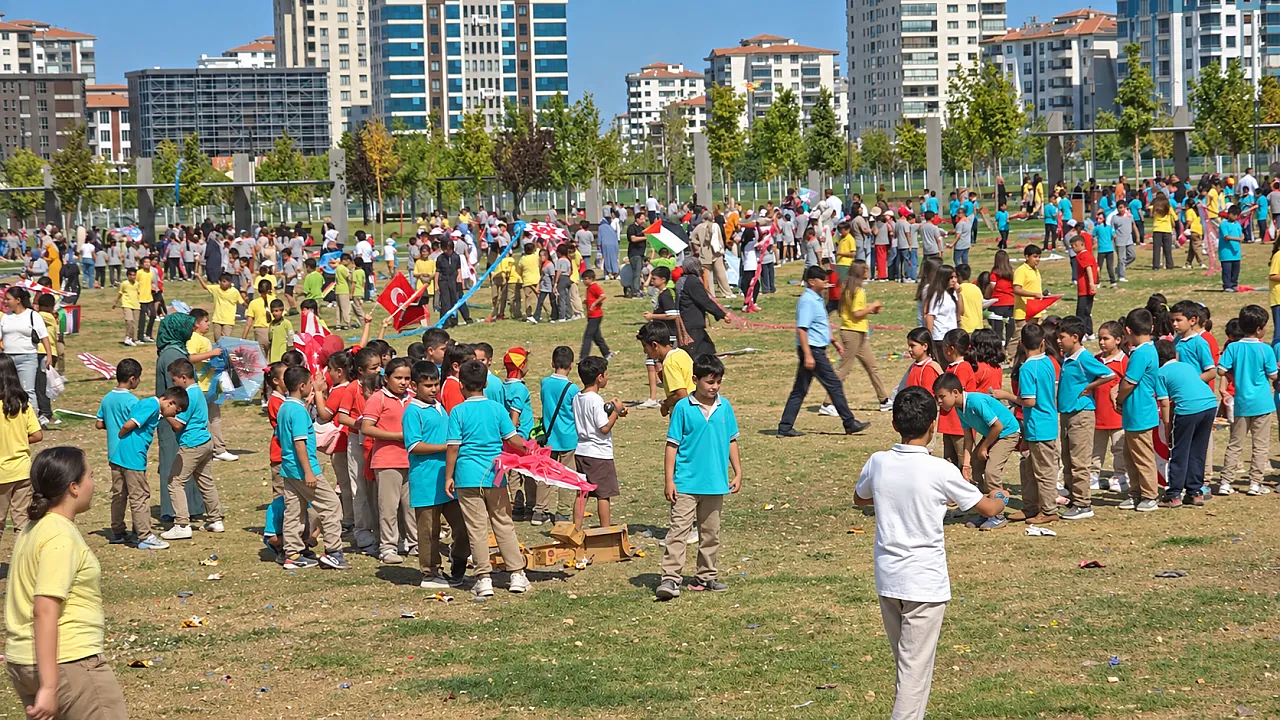 Malatya'da Uçurtmalar Bu Kez Gazze İçin Havalandı!