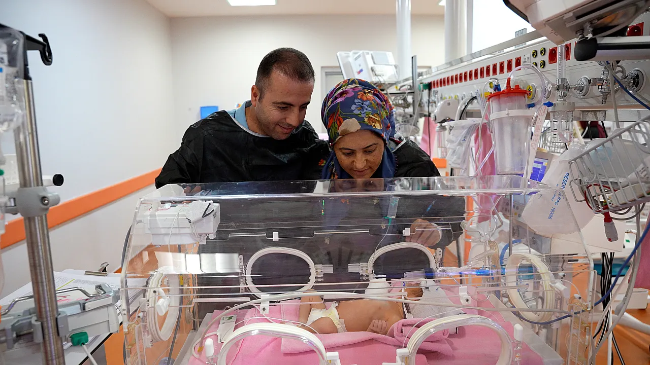 Malatya'da İlk Tüp Bebek Doğumu Gerçekleşti! İkizler Sağlıkla Geldi