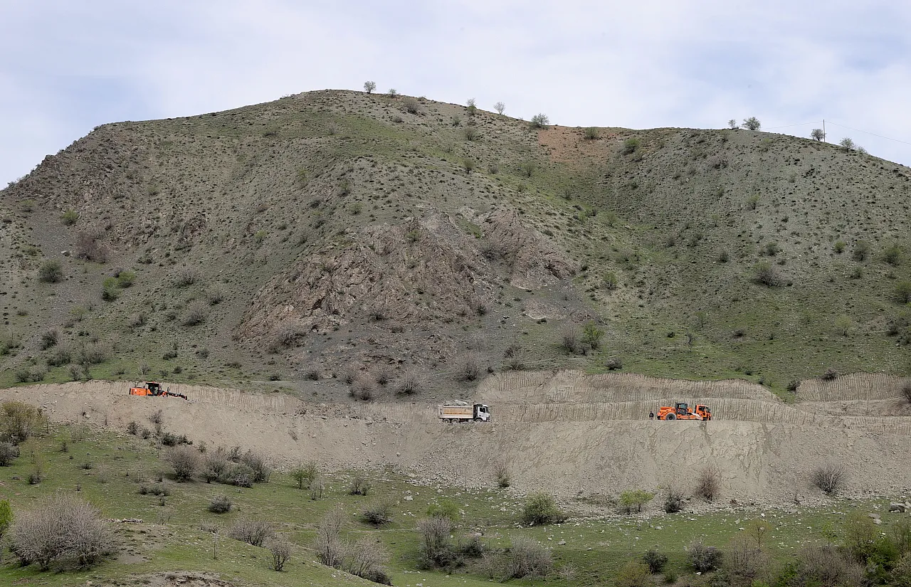 Malatya'dan Hakkari'ye Lojistik Köprü! Zap Suyu Üstünde Mehmetçik Mesaisi Başladı
