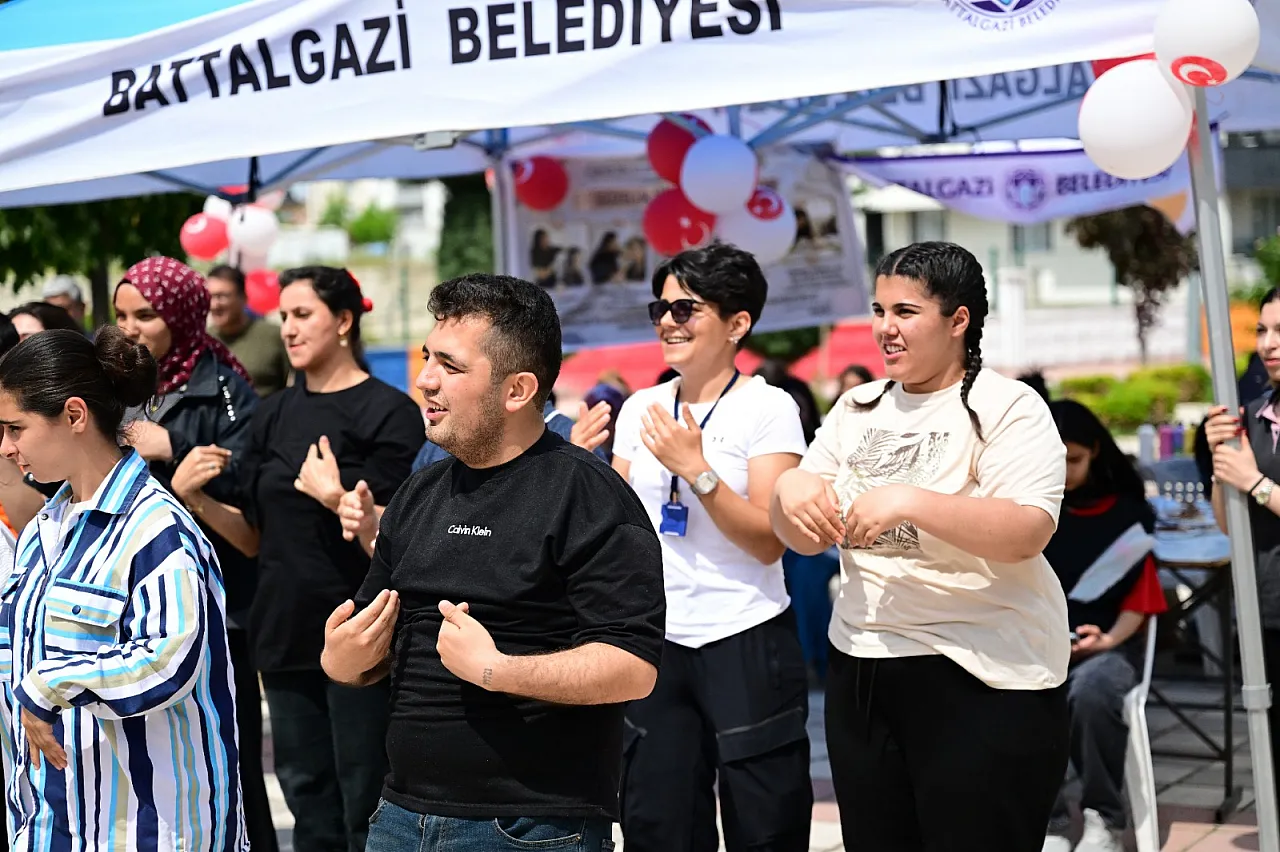 Sadece Eğitim Değil Yaşam Alanı! Battalgazi'de Engelsiz Merkeze Yeni Dokunuş