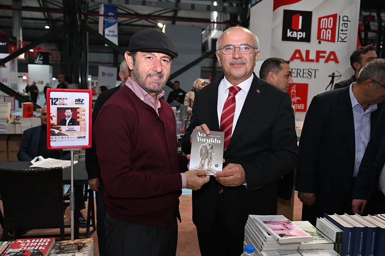 Malatya'da Kitap Fuarına Yoğun İlgi! Yazarlar Ne Dedi?