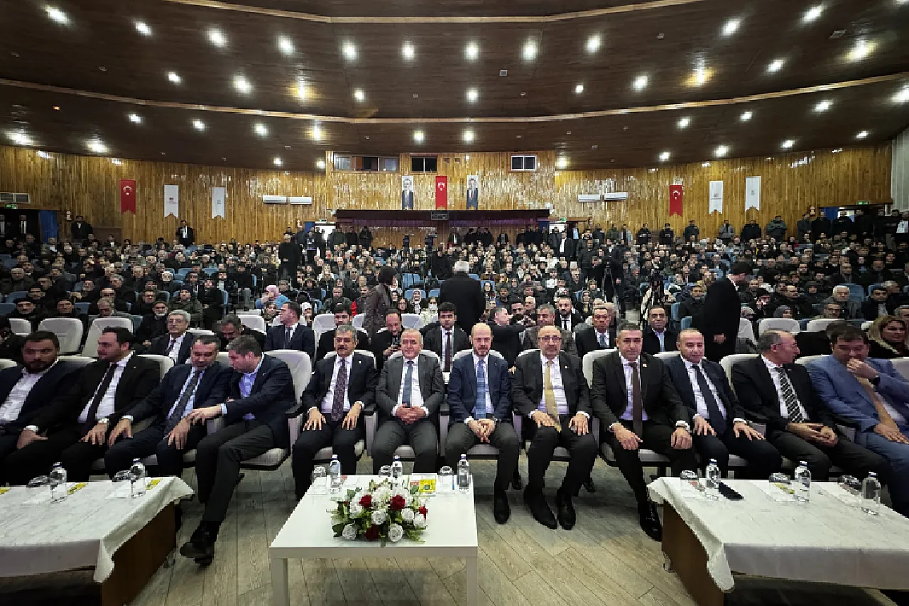 Elazığ'da Yüzyılın Konut Projesi: 3 Bin 825 Aile Yeni Evine Kavuşuyor