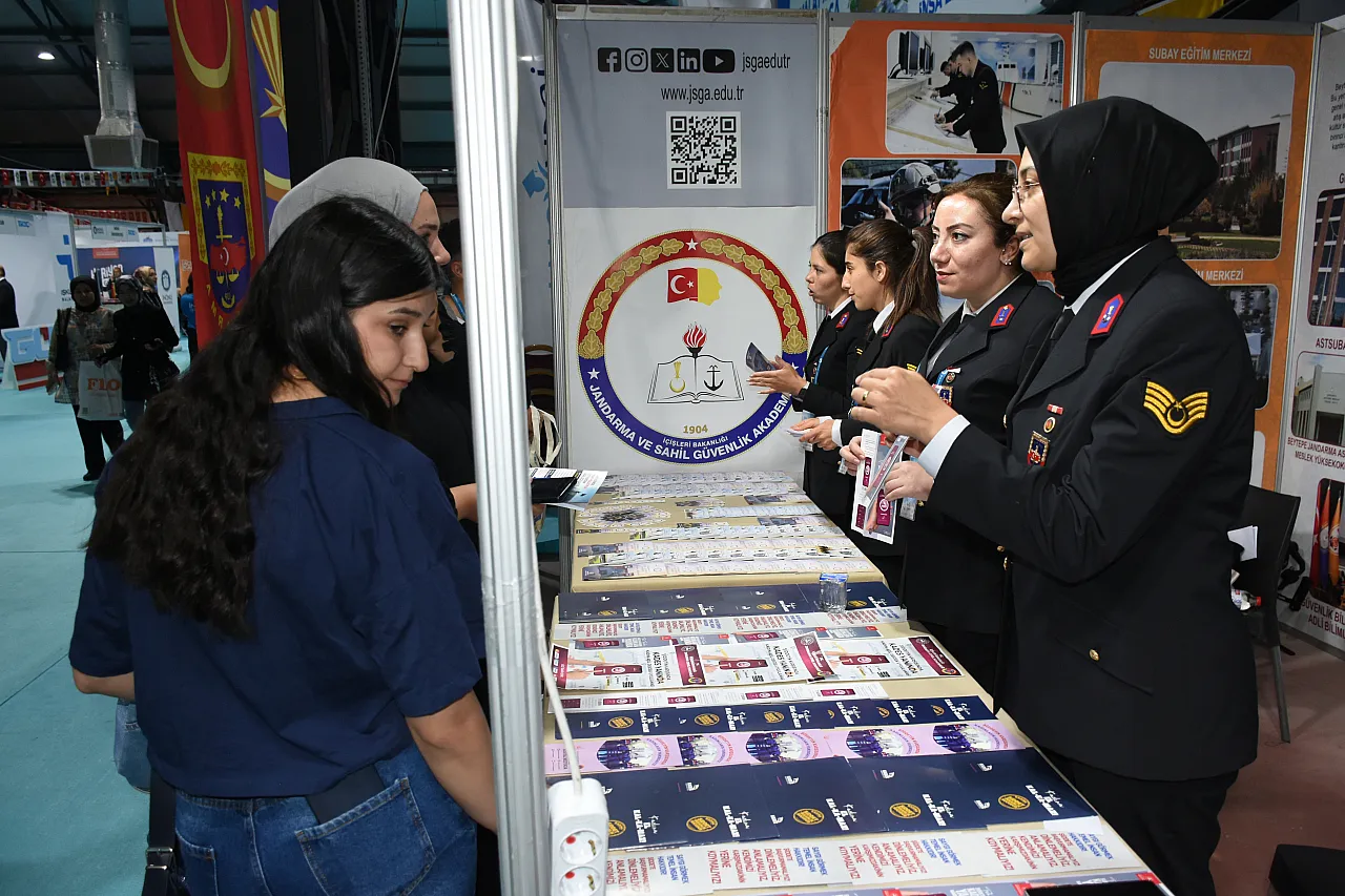 Malatya Fuarında Jandarma Uzmanlarından Çok Kritik Tavsiyeler!