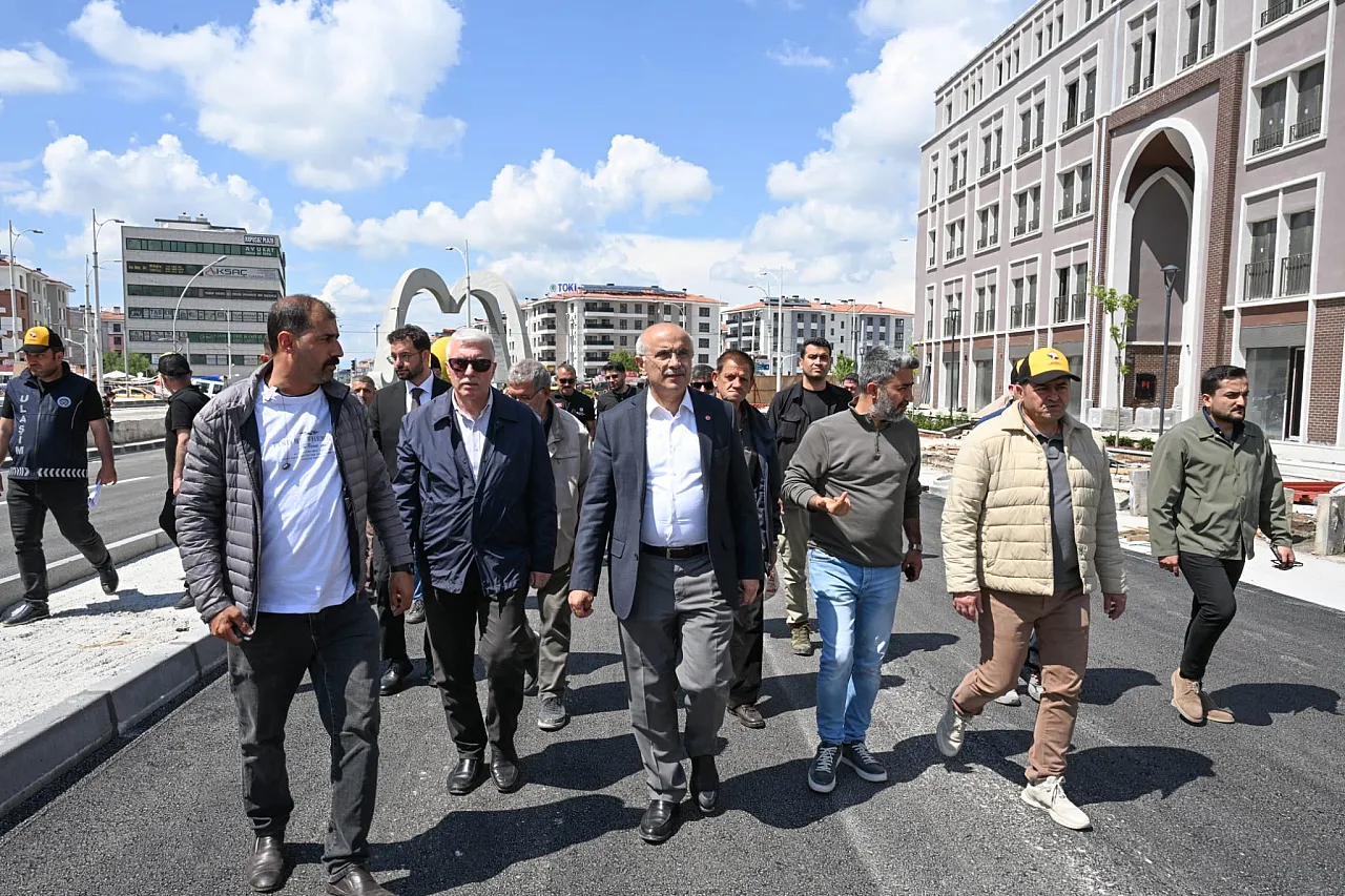 Malatya'da Kapalı Cadde Yeniden Ulaşıma Kazandırıldı!