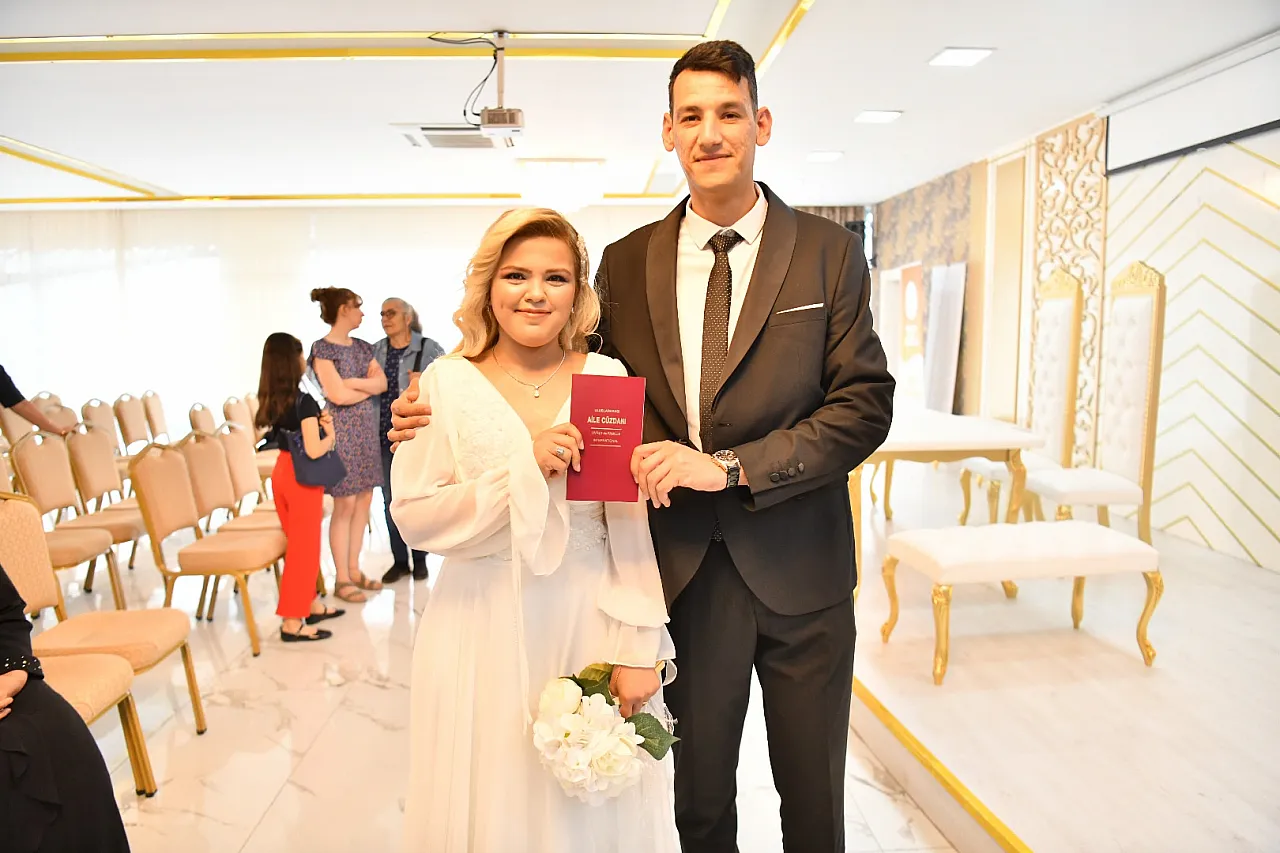 Malatya'da Tarihi Nikah Günü! 95 Çift Aynı Tarihte Evlendi
