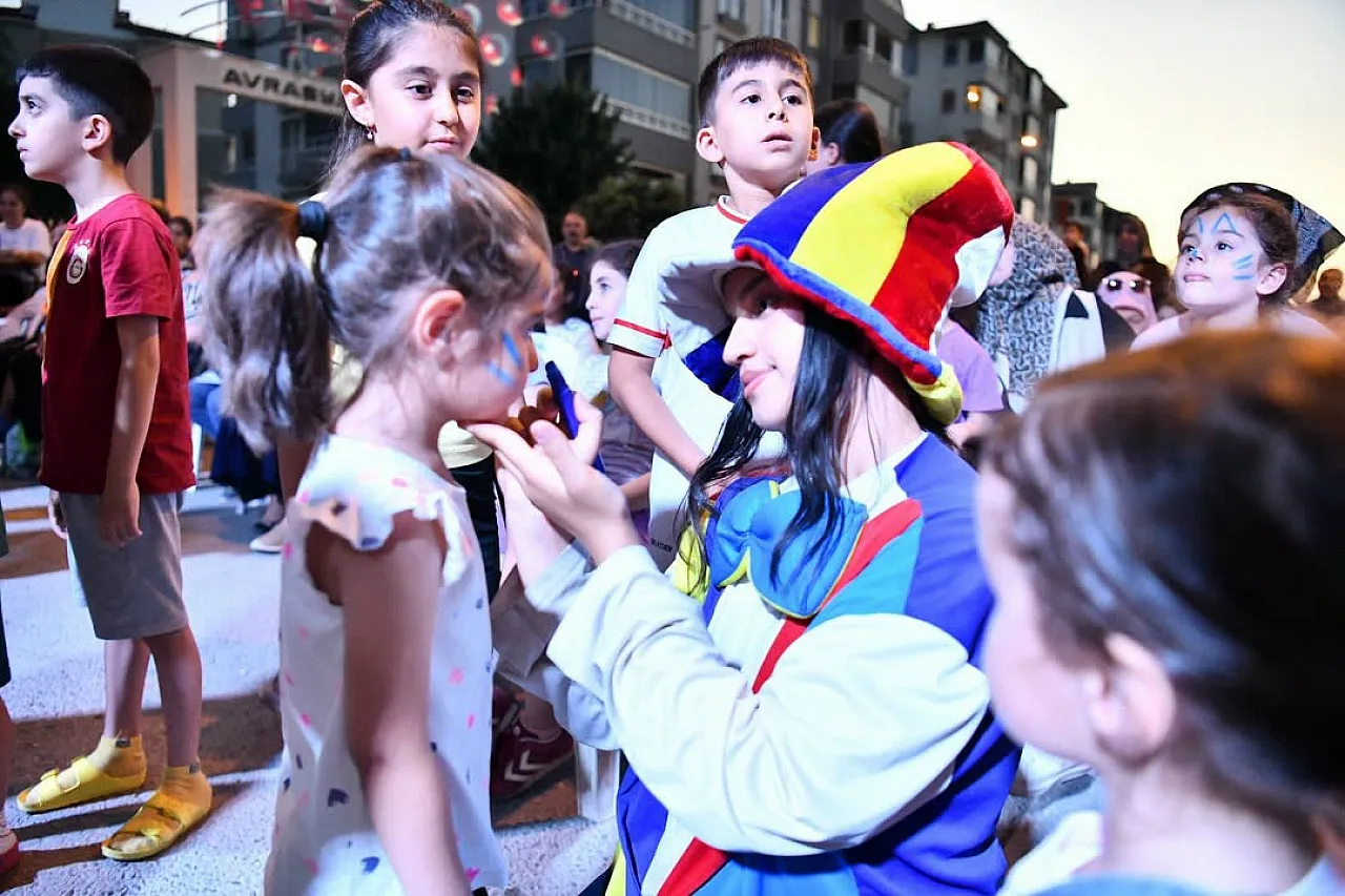 Malatya Yeşilyurt Yaz Akşamları'nda Müzik Ve Eğlence Bir Arada!