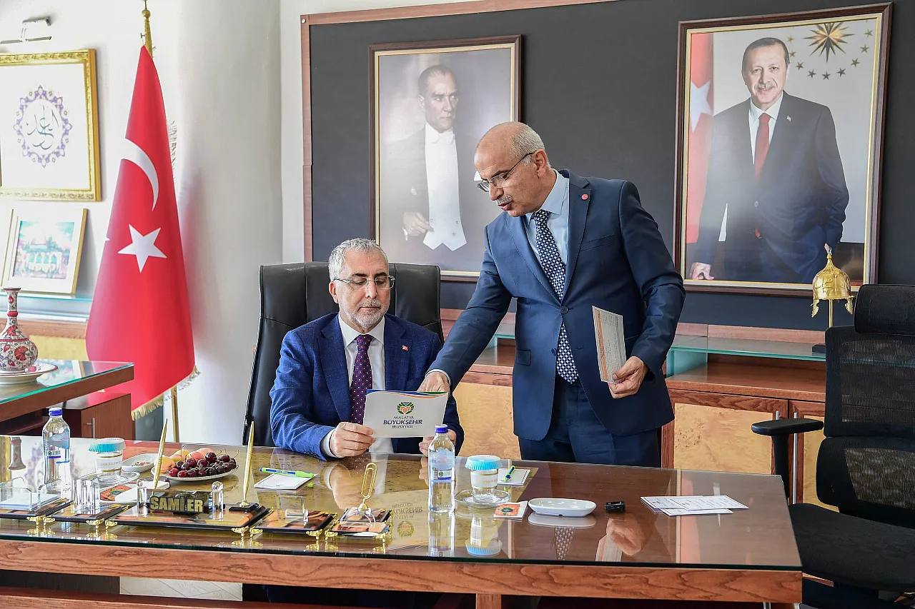 Malatya'nın Geleceği Masaya Yatırıldı! Bakan Işıkhan'a Dev Projeler Tek Tek Anlatıldı