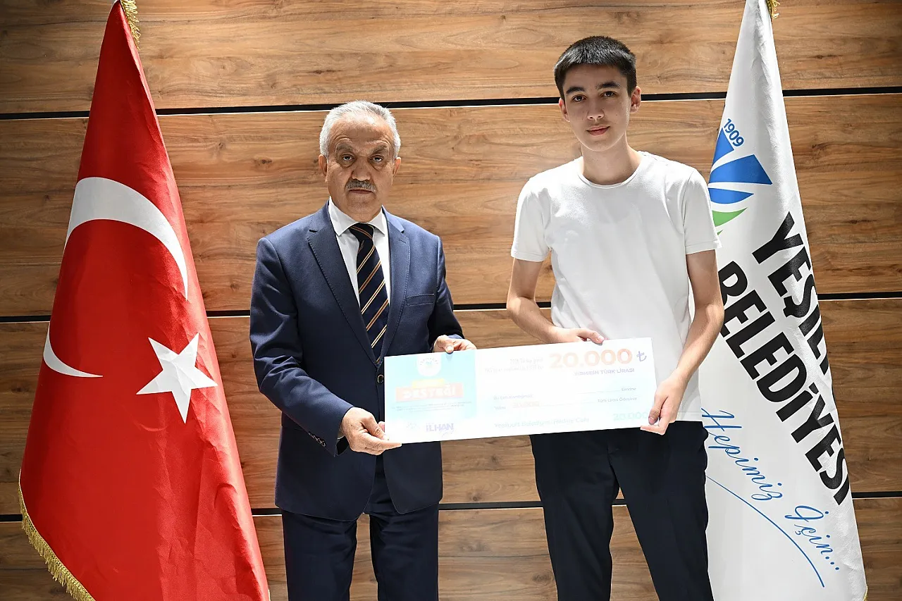 Malatya'da YKS Derecesi Yapan 31 Öğrenci Ödüllendirildi!
