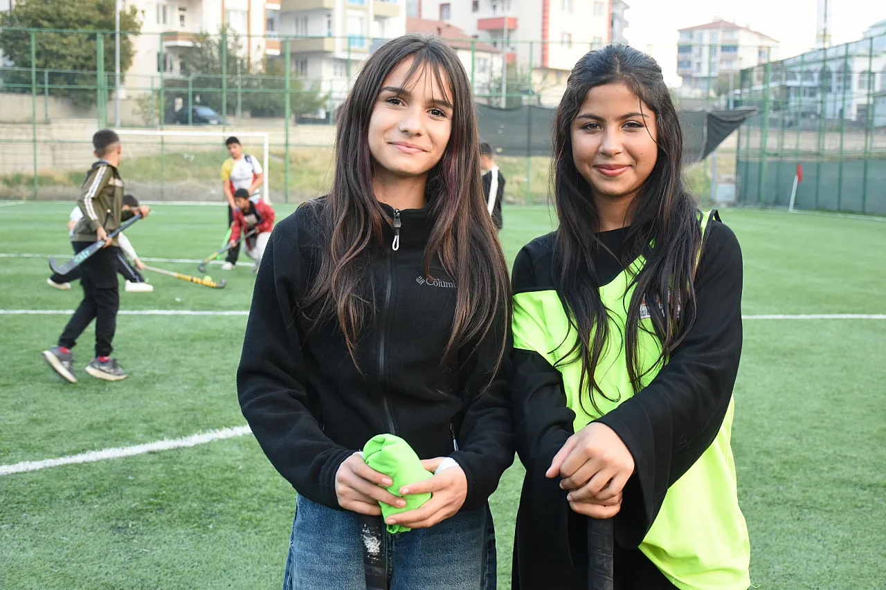 Hokeyde Malatya Rüzgarı! 8 Sporcu Milli Takım Yolunda