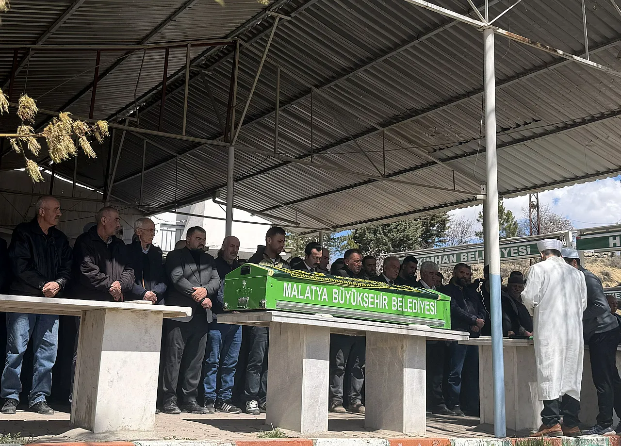 Malatya'daki Servis Kazasında Hamza Günay Dualarla Defnedildi!