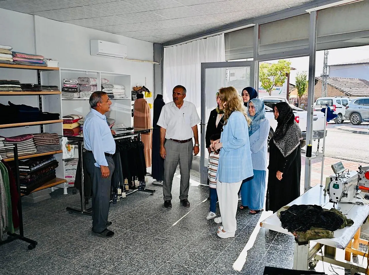 Malatya'da Milletvekili Ölmeztoprak Vatandaşlarla Bir Araya Geldi!
