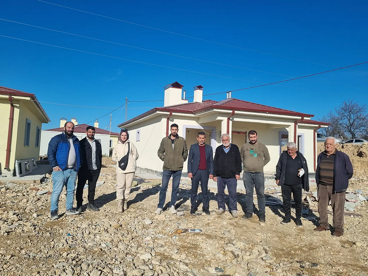 Samanköy Mahallesi'nde Köy Evleri Krizi! Tüm Yapı Malzemeleri Söküldü!