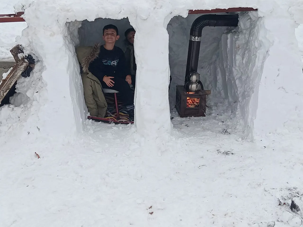Mühendis Değil Fedakar Baba! Çocuklarına Yaptığı Sürpriz Görenleri Şaşırttı