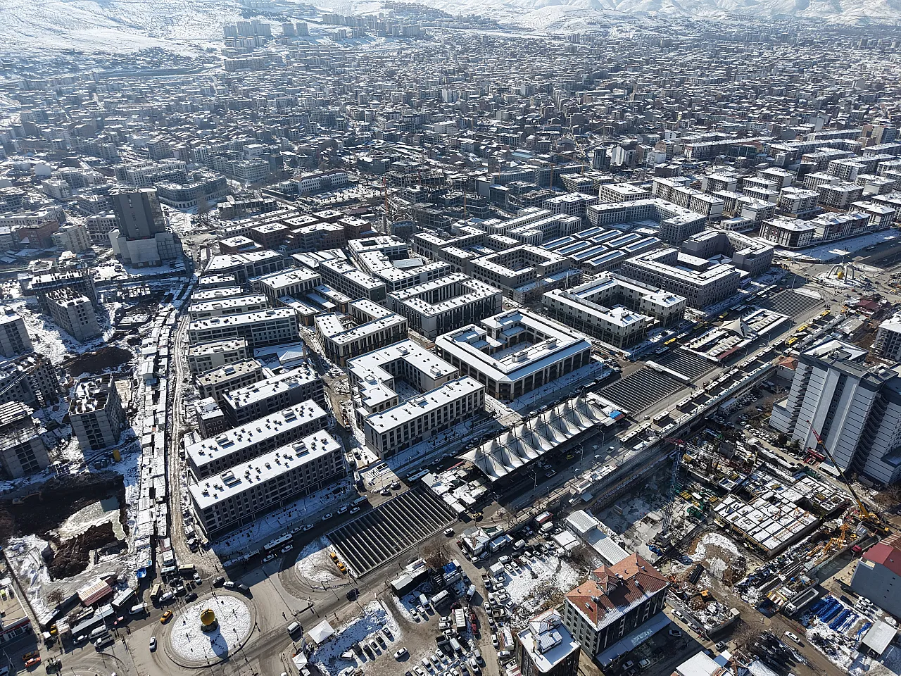 Malatya Çarşısı'na 4 Bin 100 Araçlık Otopark Yapılıyor!