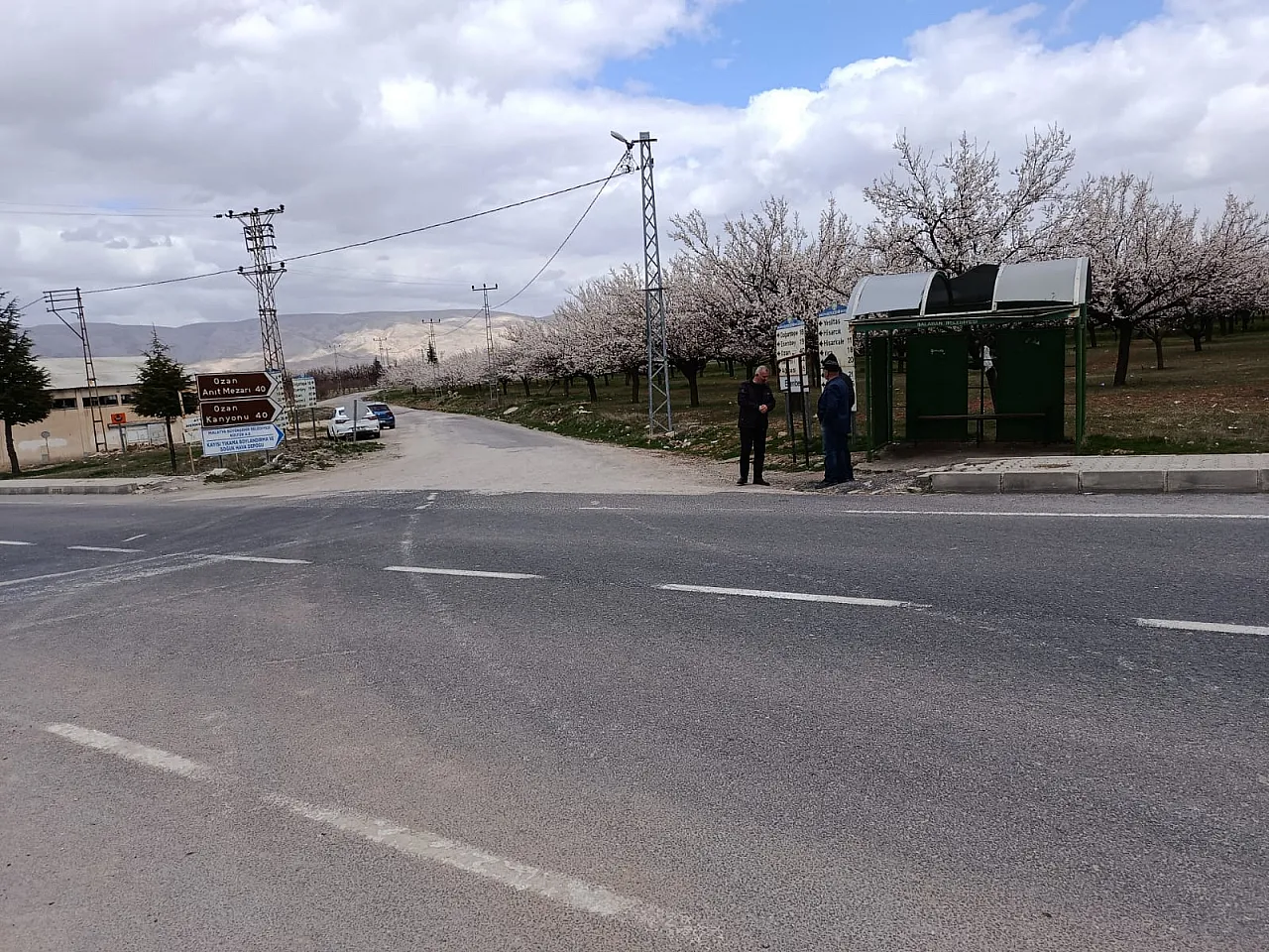 D-300 Karayolu'nda Kazalar Tedirgin Ediyor! Vatandaş Acil Tedbir İstiyor